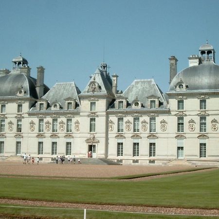 Domitys Les Comtes De Sologne Apartment Blois Bagian luar foto