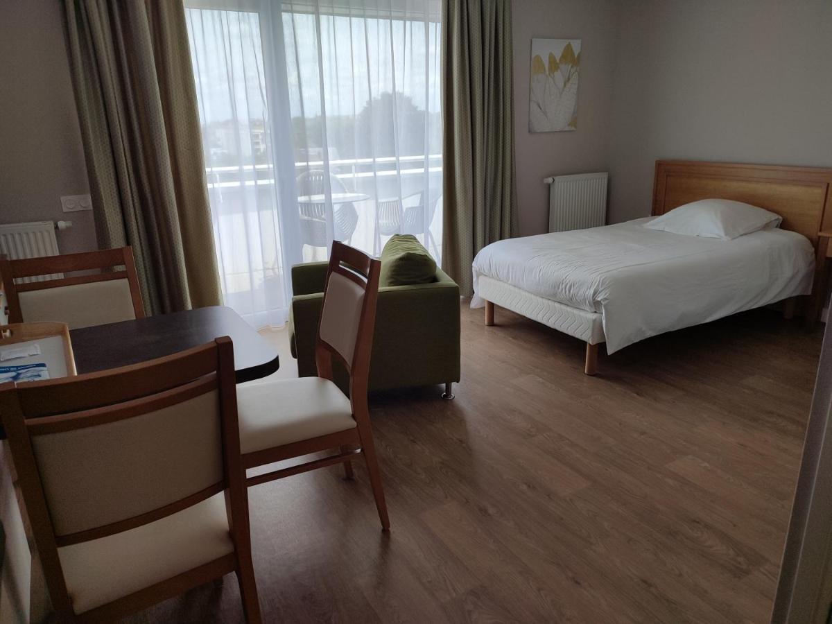 Domitys Les Comtes De Sologne Apartment Blois Bagian luar foto